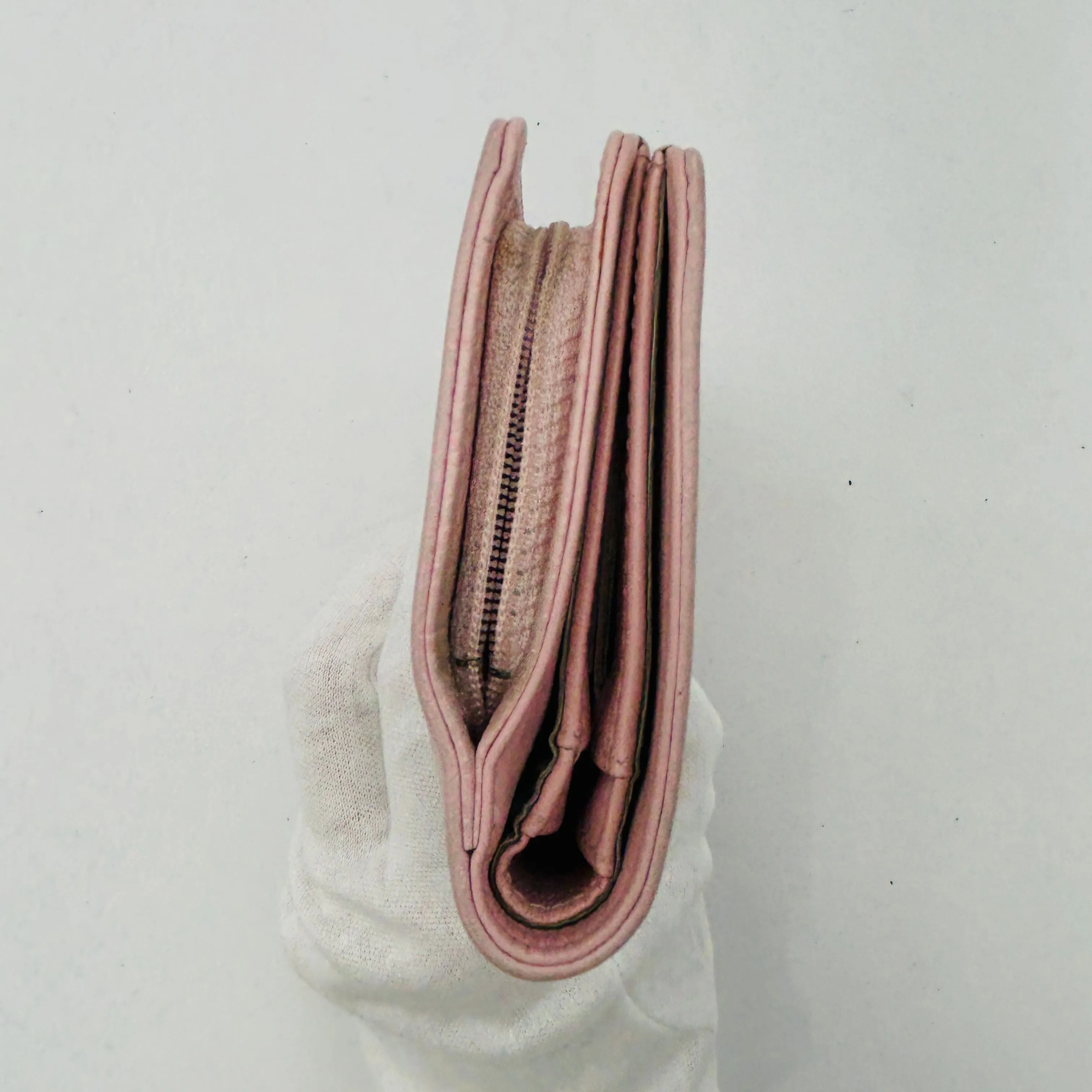 CHANEL Kokomaku Pink Caviar Skin Purse WD895544