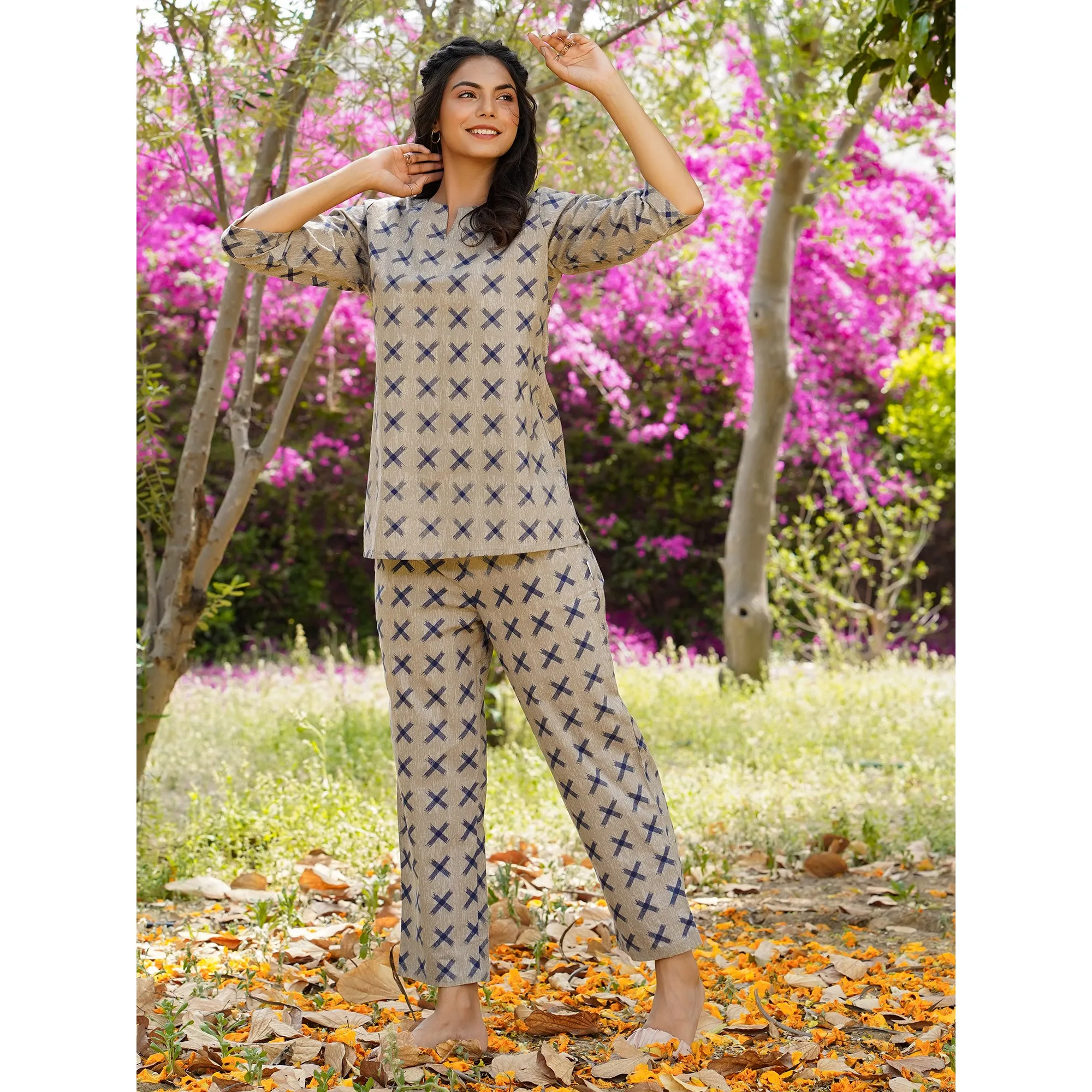 Cross over Loungwear on Grey