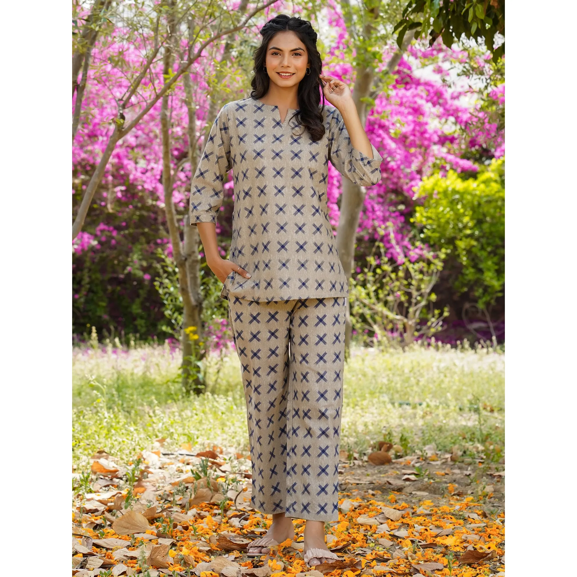 Cross over Loungwear on Grey