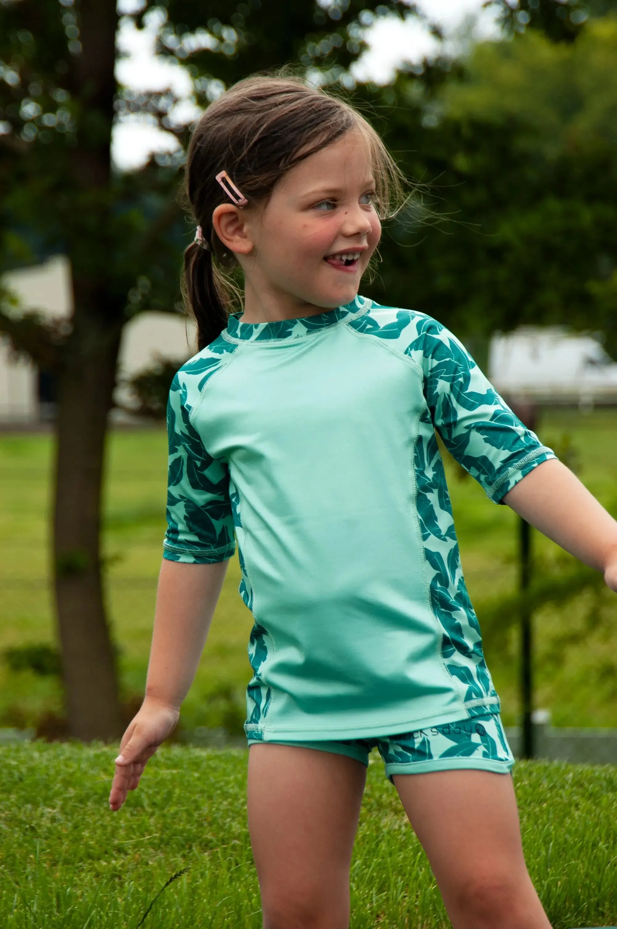 ducksday Kids Short-Sleeved Rash Guard