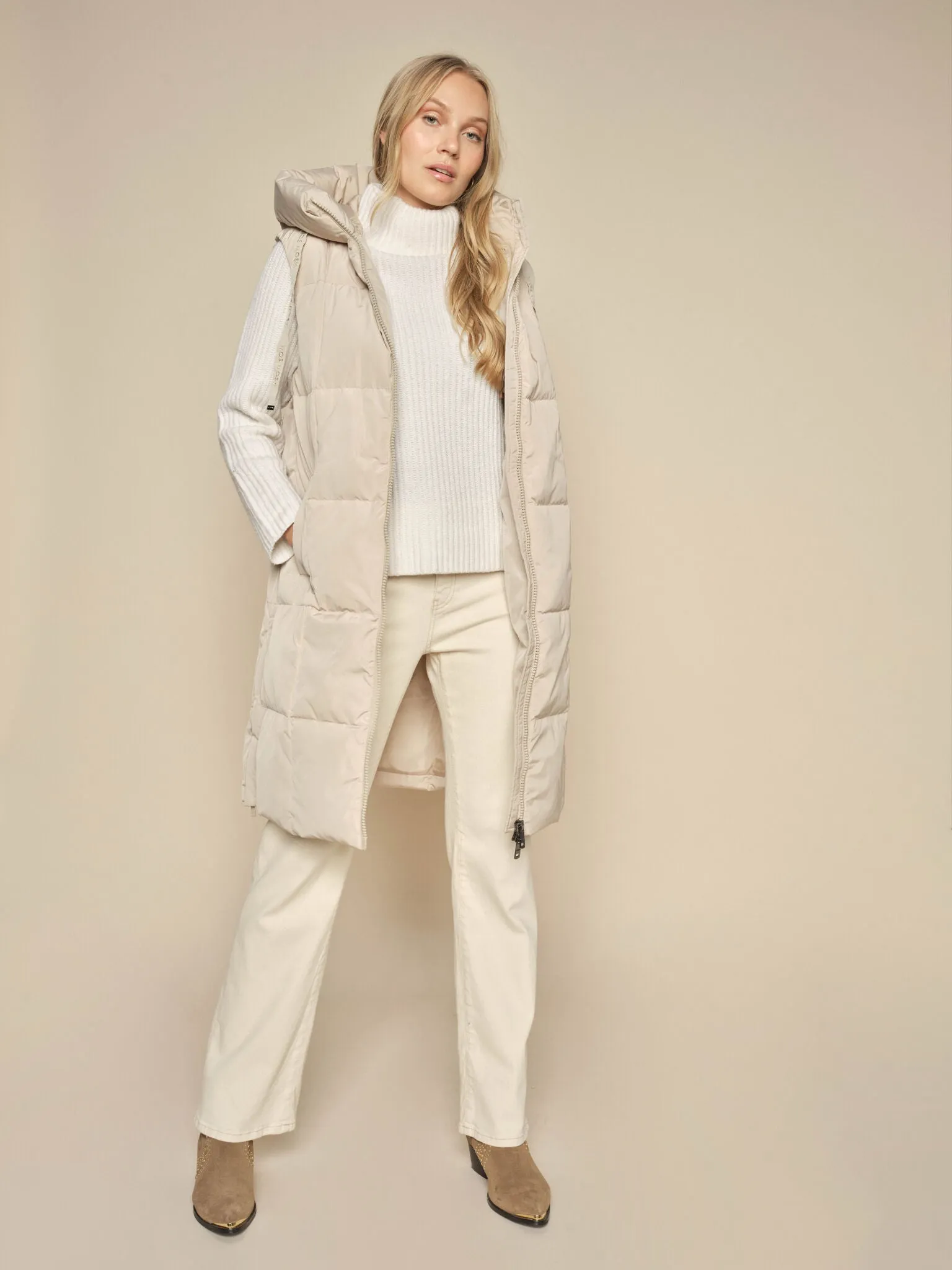 MMNova Square Down Waistcoat