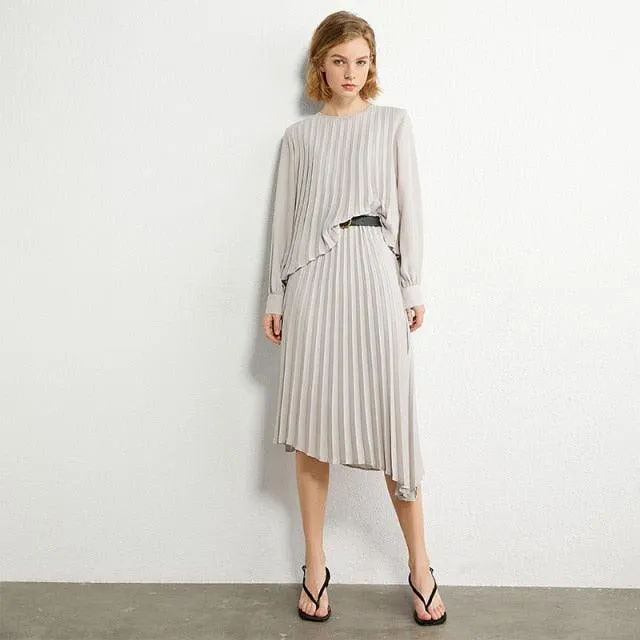 Women's Minimalism Fashion Pleated Dress